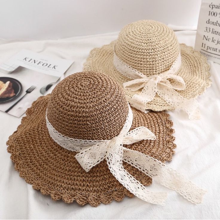 Soft sedge hat with fancy design, suitable for going to the beach and going out